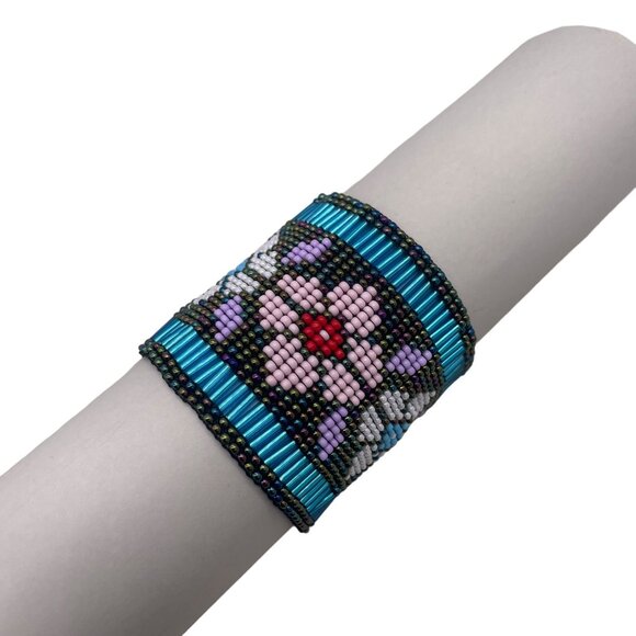 Handcrafted Floral Beaded Bracelet Magnetic clasp Multicolor Glass Beads - Picture 1 of 4